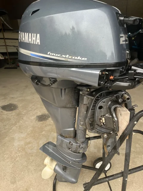 Yamaha. 25��.�., 4-�������, ����������, ���� L (508 ��), 2010 ��� ����