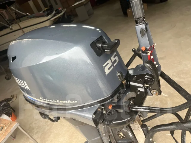 Yamaha. 25��.�., 4-�������, ����������, ���� L (508 ��), 2010 ��� ����