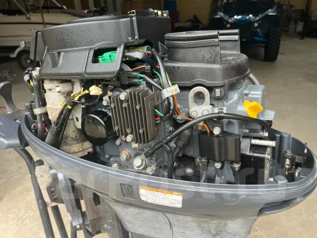 Yamaha. 25��.�., 4-�������, ����������, ���� L (508 ��), 2010 ��� ����