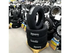 Dunlop Synchro Weather