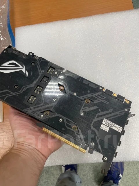 GeForce GTX 1070 ����