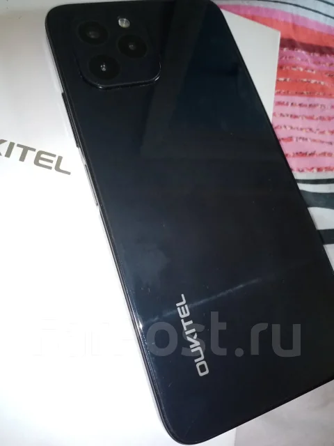 Oukitel. �����, 64 ��, ������, 4G LTE, Dual-SIM, NFC, ������� ������� ����