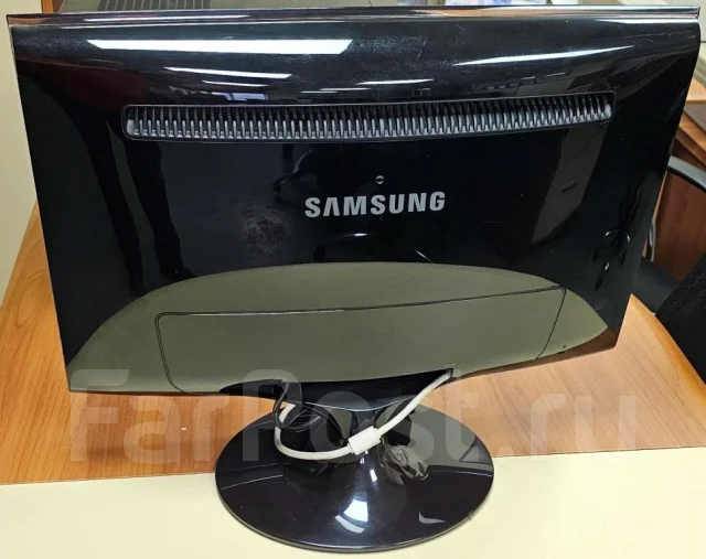 Samsung. 22", ���������� �� (LCD, LED, QLED) ����