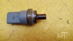 ������ ����������� Volkswagen Passat CC 30929318 ����� 30929318 ����