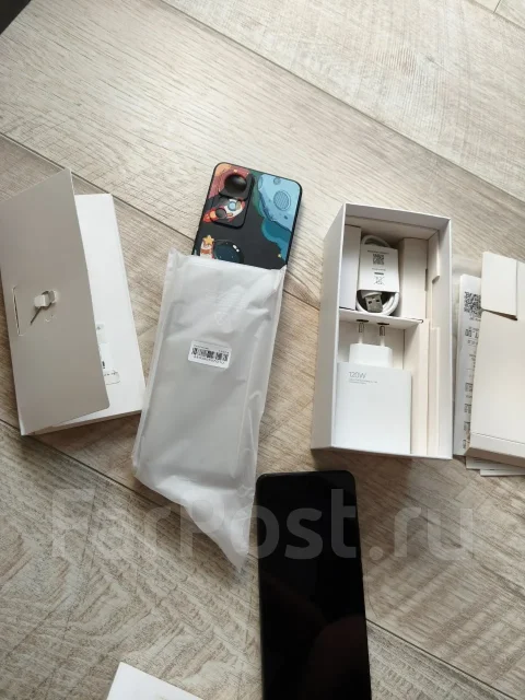 Xiaomi 12T. �/�, 256 ��, ������, 3G, 4G LTE, Dual-SIM, ����������, NFC, eSIM, ������� �������, ������������ ������� ����