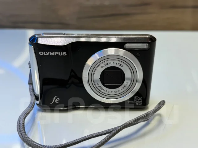 Olympus FE-47 ����