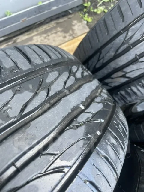 Kumho Ecsta PS31