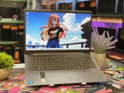 Lenovo. 15.6", ��� 8 ��, WiFi: 1, Bluetooth: 1 ����