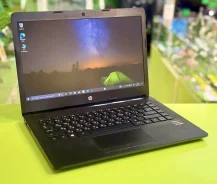 HP 14-cm0006ur. 14", 2,5����, ��� 4 ��, ���� 256���, WiFi: 1, Bluetooth: 1, ����������� �� 3��. ����