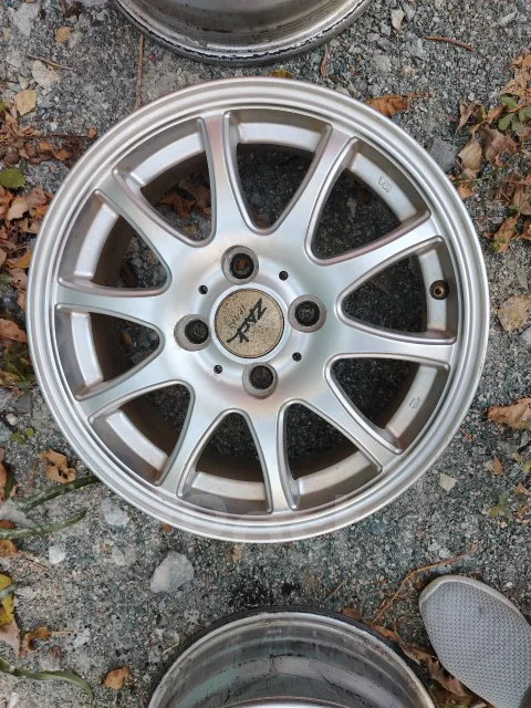 Zarc. 5.5x14", 4x100, ET-45 ����