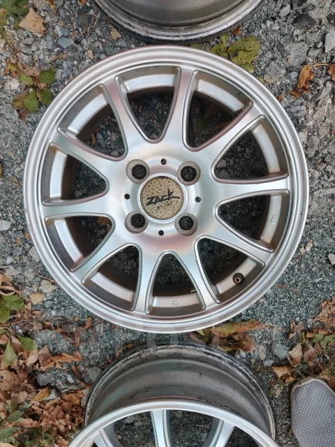 Zarc. 5.5x14", 4x100, ET-45 ����