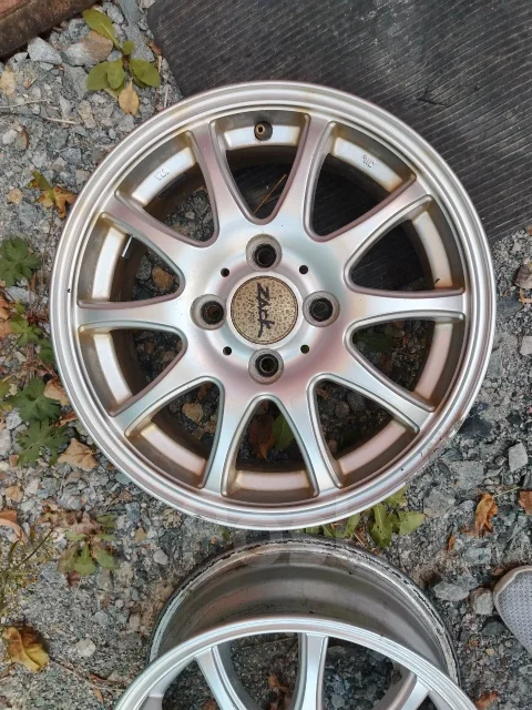 Zarc. 5.5x14", 4x100, ET-45 ����