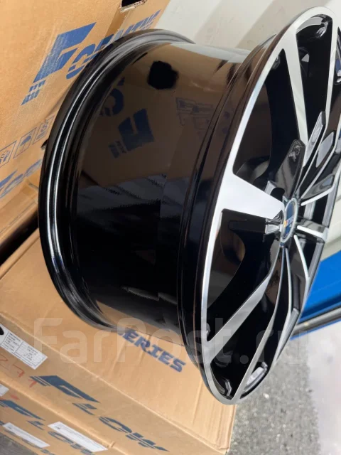 SHLK. 7.5x17", 5x114.3, ET35, �� 73,1���. ����