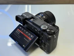 Sony Alpha ILCE-6300 Kit ����