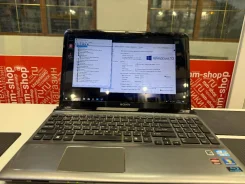 Sony VAIO. 15.6", 2,5����, ��� 6 ��, ���� 256���, WiFi: 1, Bluetooth: 1 ����