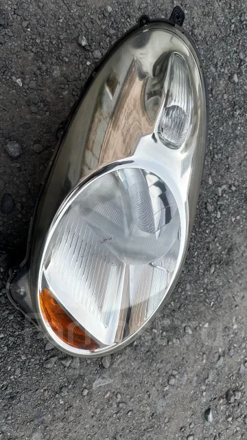 ���� Nissan March 1816 ����