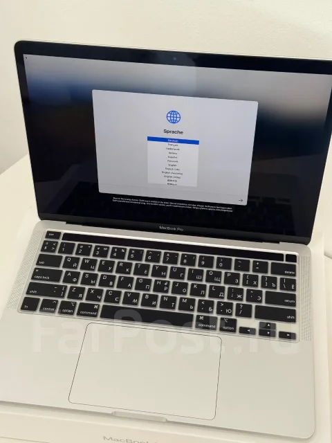 Apple MacBook Pro. 13", ��� 8 �� ����
