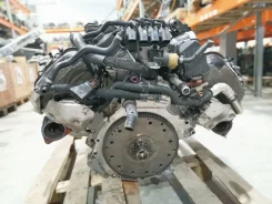 ��������� CREC Audi Q7 4M 3.0 tfsi 06E100036K ����