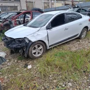 Renault Fluence. K4M ����