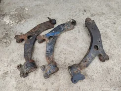 ����� �������� ������ Ford Focus 2 1362650 ����