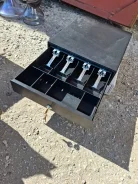 ����� ����