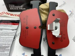 ��������� ������� Brembo Ceramic BMW F30, G20 P06070N ����