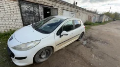 Peugeot 207 ����