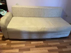 ����� ����