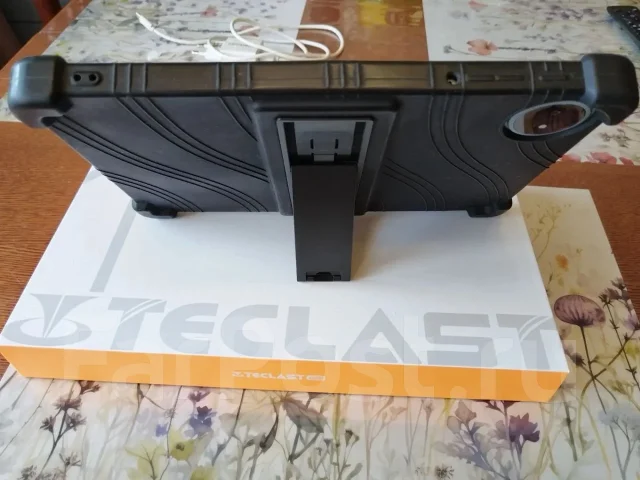 Teclast M50 Plus. 10.1 ������, ������ 128 �� ����