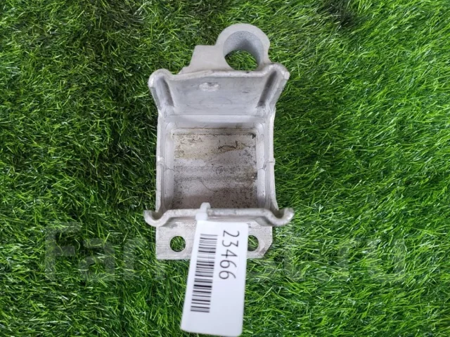 ��������� ��������� ������� Audi A8 2009 4e0807134a 4E0807134A ����