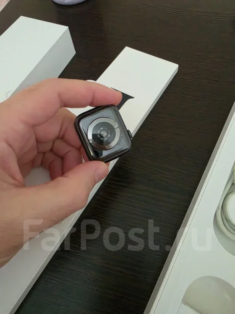Apple Watch Series 4 ����