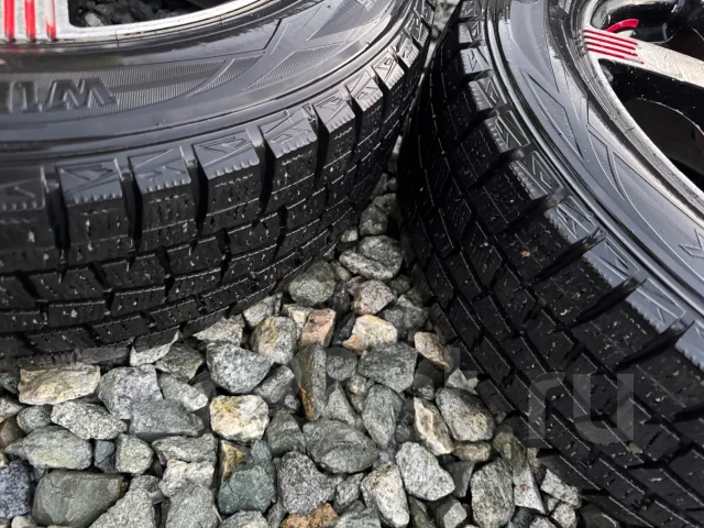 SLK. 6.5x15", 5x100, ET35 ����