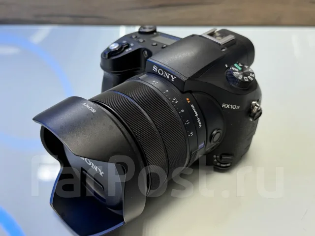 Sony Cyber-shot DSC-RX10 IV ����