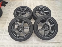 RAYS Volk Racing TE37 Saga S-plus