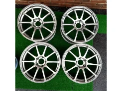 Advan Racing RS
