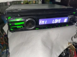 Sony CDX-GT47UE ����