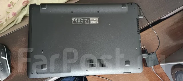 Asus X551M. 15.6", 2,2����, ��� 8 ��, ���� 250���, WiFi: 1, Bluetooth: 1, ����������� �� 5��. ����