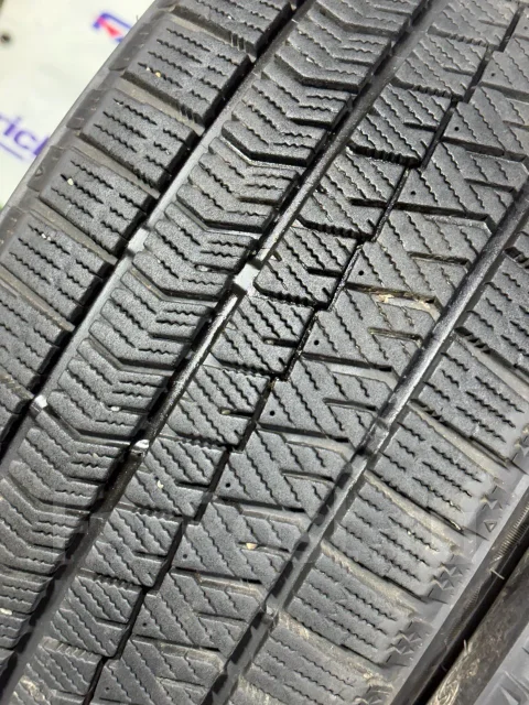 Bridgestone Blizzak VRX2. ������, ��� �����, 2019 ���, �/�, ����� 5 % ����