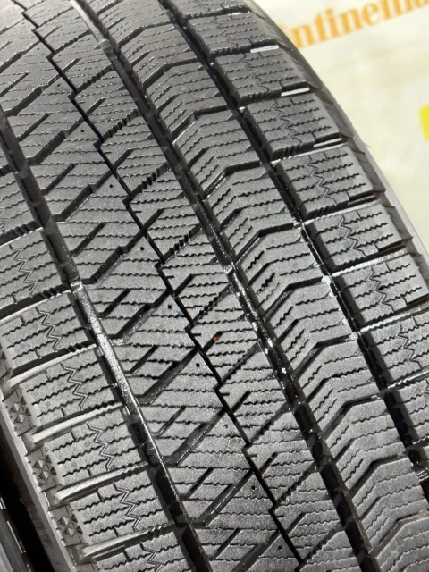 Bridgestone Blizzak VRX2. ������, ��� �����, 2018 ���, �/�, ����� 5 % ����