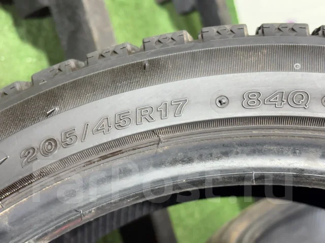 Bridgestone Blizzak VRX2. ������, ��� �����, 2018 ���, �/�, ����� 5 % ����