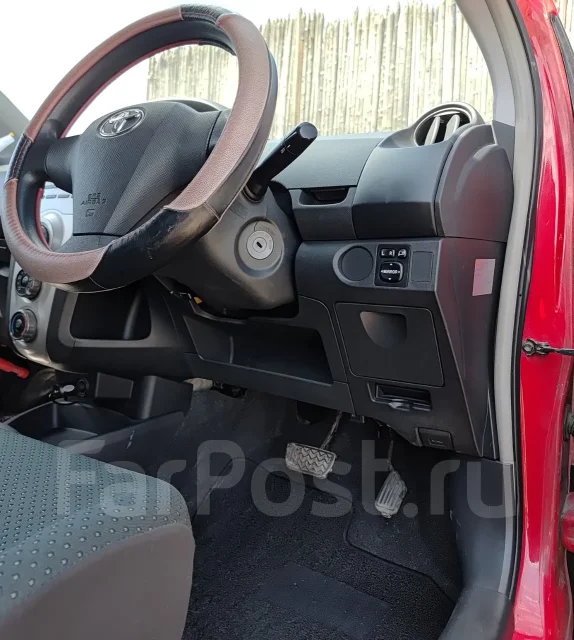 Toyota Vitz. ��������, ��������, 1.0 (71��.�.), ������, 172����. �� ����