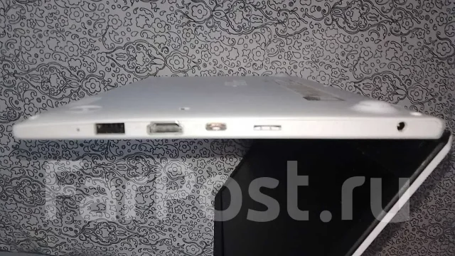 Laptop Asus E210MA. 11.6", 1,1����, ��� 4 ��, ���� 64���, WiFi: 1, Bluetooth: 1, ����������� �� 6��. ����