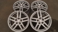 Weds Ravrion. 6.5x16", 5x114.3, ET40, �� 73,1���. ����
