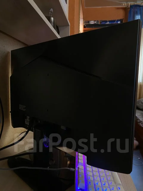 Acer. 23.8", ���������� OLED ����