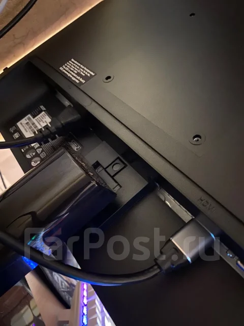 Acer. 23.8", ���������� OLED ����