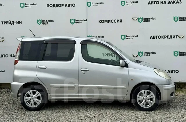Toyota Funcargo. �������, ��������, 1.3 (87��.�.), ������, 264 000����. �� ����