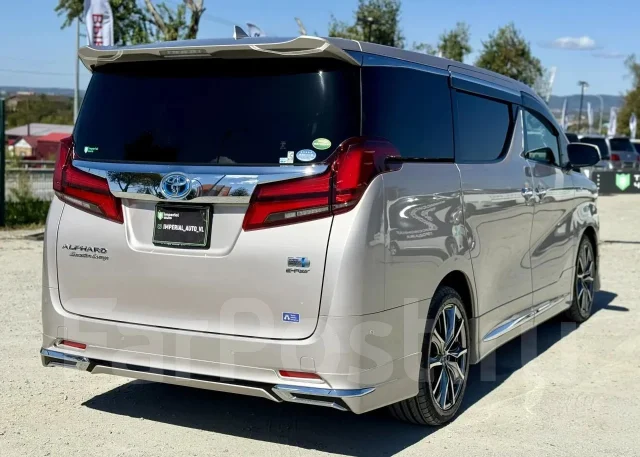 Toyota Alphard. �������, 4wd, 2.5 (152��.�.), ������, 84 000����. �� ����