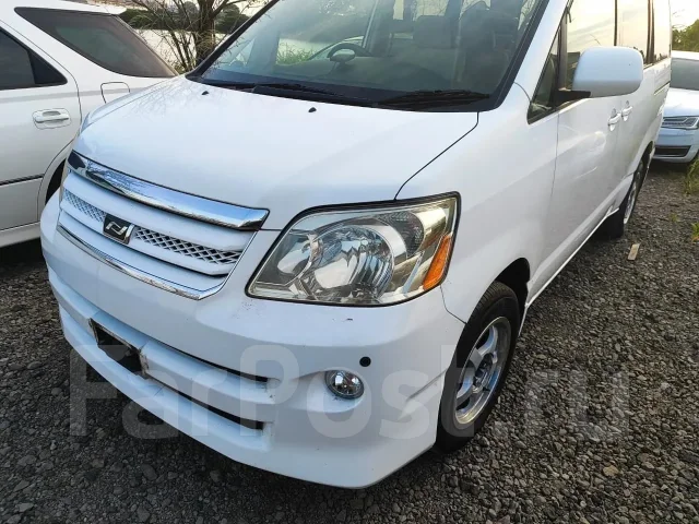 Toyota Noah. AZR65, 1AZFSE ����