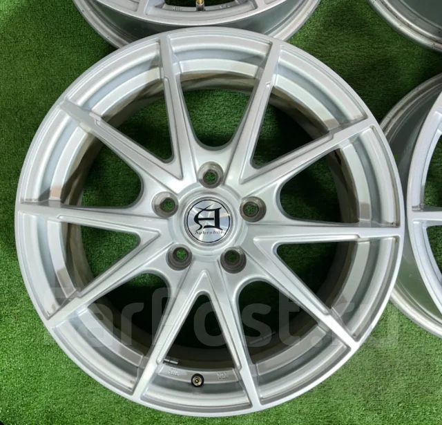 Aphrodite. 7.0x17", 5x114.3, ET53, �� 73,1���. ����