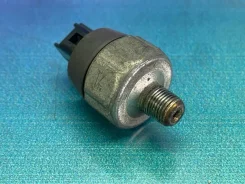 ������ �������� ����� Toyota Camry 1996 8353030090 SV40 4SFE 8353030090 ����